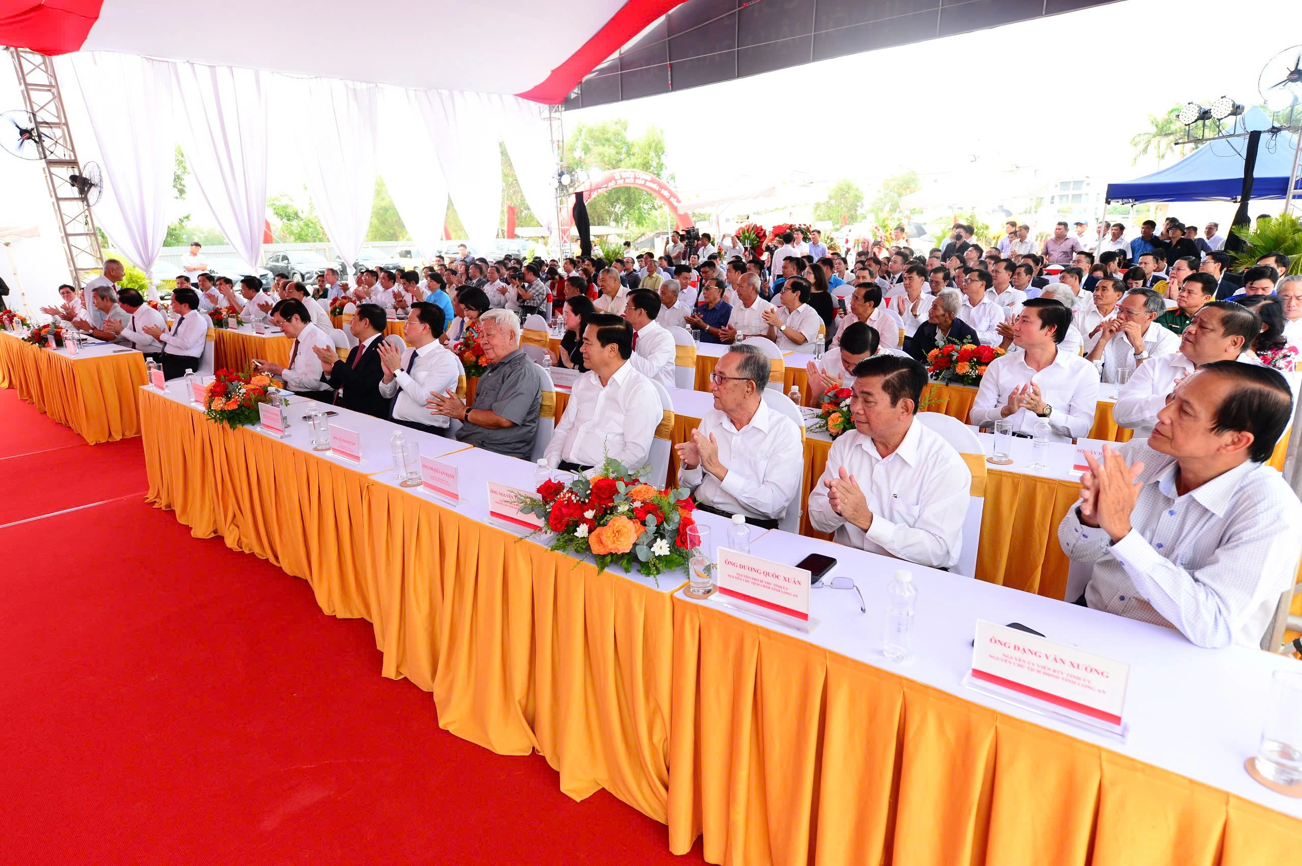 Dự án khu đô thị mới Hậu Nghĩa - Đức Hòa (Vinhomes Green City) được kỳ vọng thiết lập tiêu chuẩn sống mới hiện đại cho người dân.