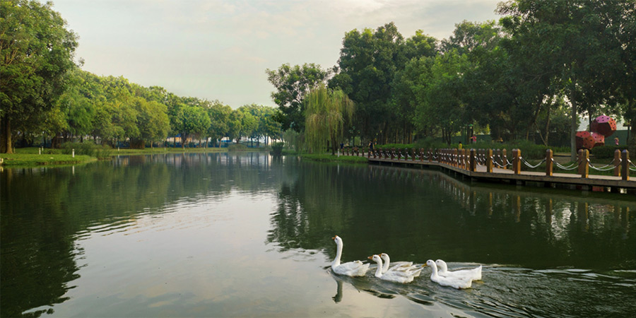 Cư dân Celadon City tận hưởng mỗi ngày chất lượng, trọn vẹn giữa không gian thiên nhiên sinh thái giao hoà nhịp sống hiện đại - Ảnh: DNCC